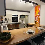 Kura Apartment *