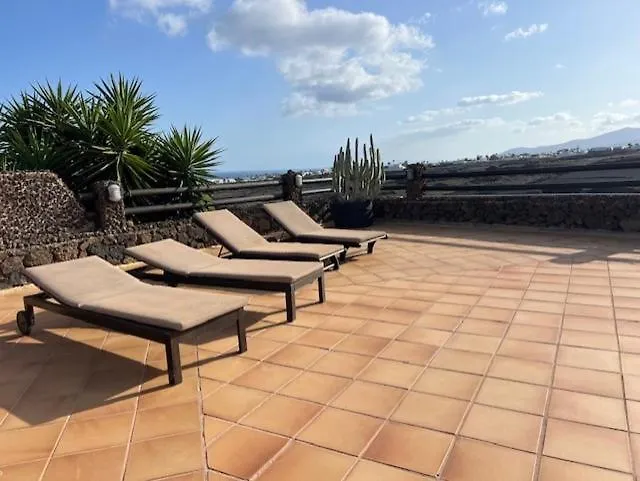 Kura Puerto del Carmen (Lanzarote)